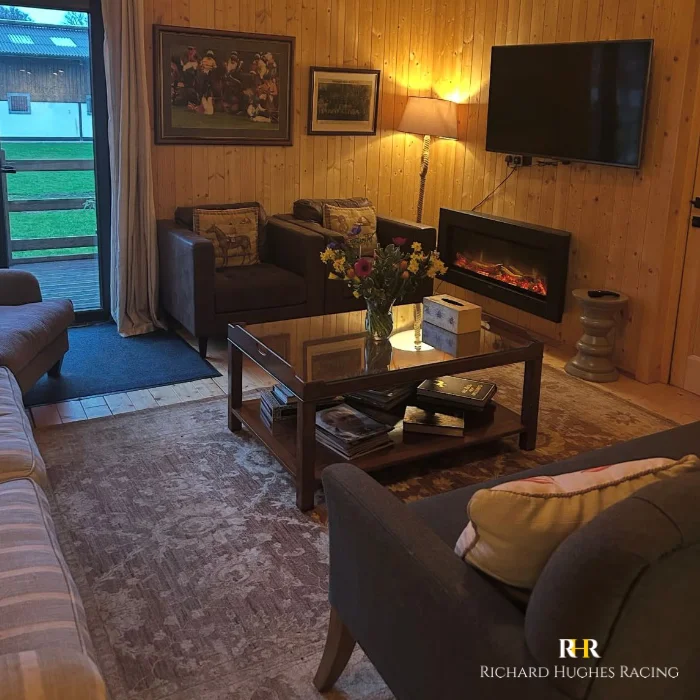 Racehorse Trainer in Lambourn, Berkshire – Horses in Training and Racehorse Ownership Richard Hughes Racing & Horses for Sale accreditations 222